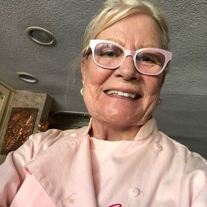 Meet your Posher, Lucy